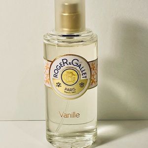 Roger & Gallet Vanille eau douce parfumee 3.3 oz